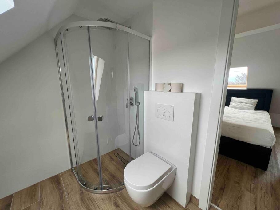 Ledion 3C - Neubauwohnung Gleich Bei Der Bushaltestelle Viena Exterior foto